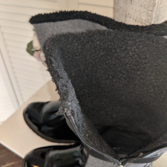 Nice Boots Fleece Lined Black and gray Women's 10. Box28 - Picture 3 of 7